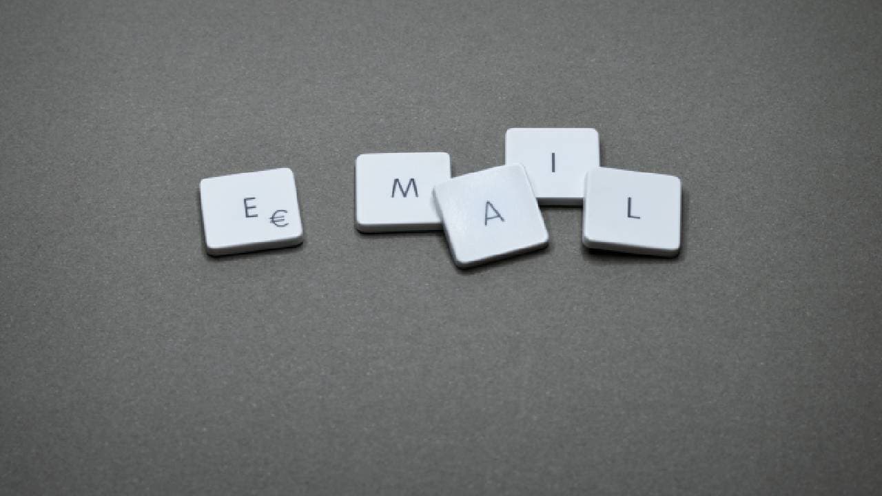 View in the browser of an email is directing people to the wrong links &#8211; Pardot
