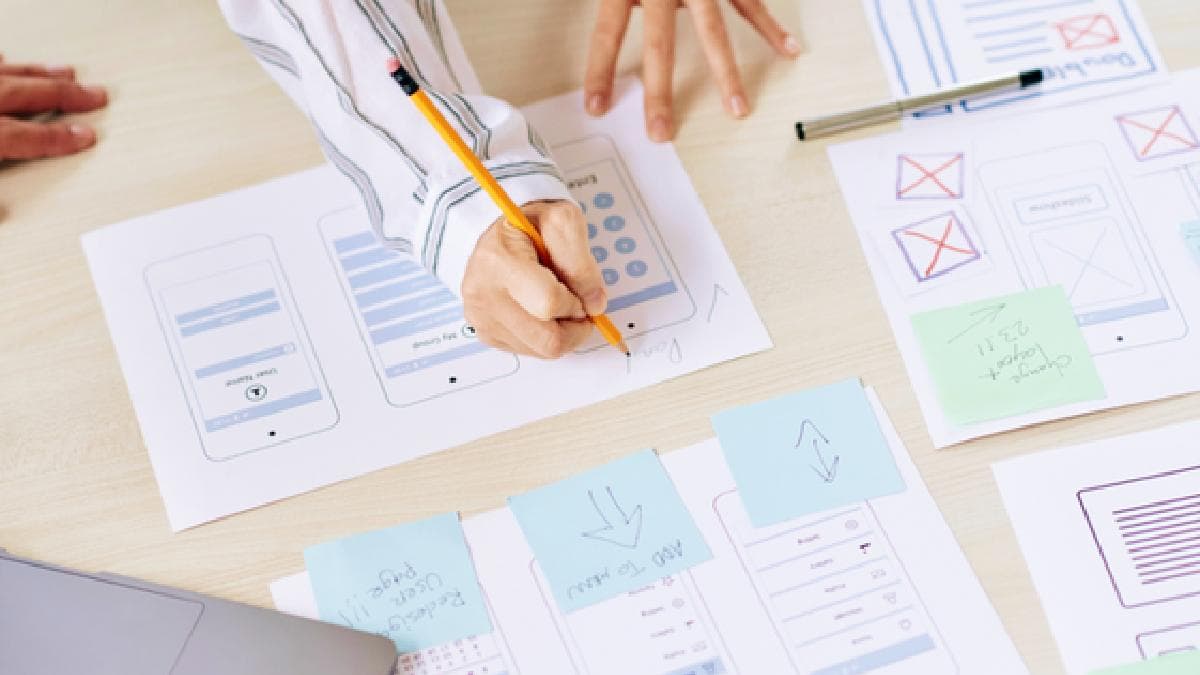 What is UX/UI design and what are its advantages?